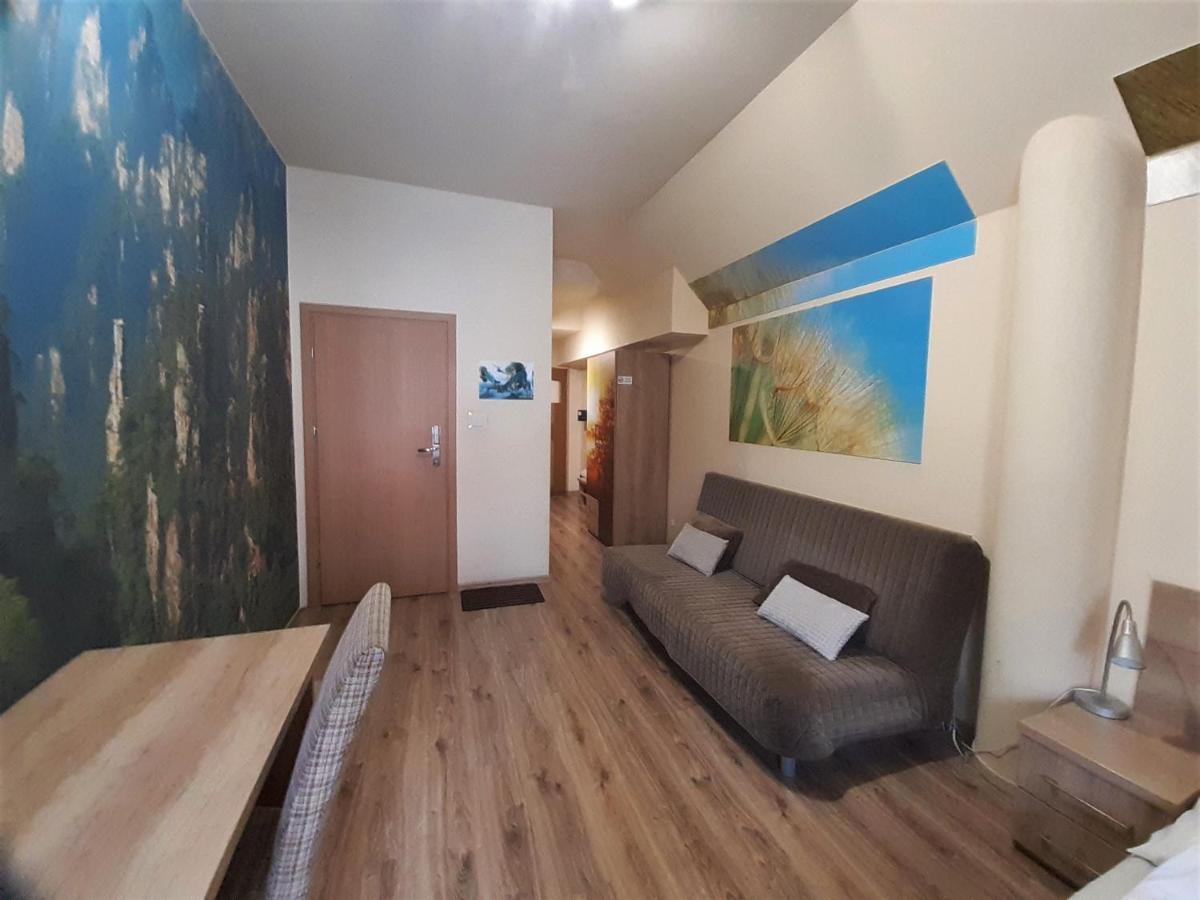 Pokoje Za Kinem Duszniki Zdrój Exteriör bild