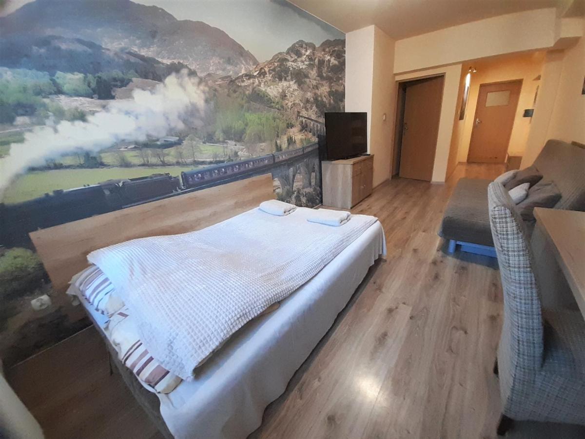 Pokoje Za Kinem Duszniki Zdrój Exteriör bild